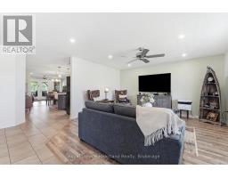 37 LAKE BREEZE DRIVE - 6