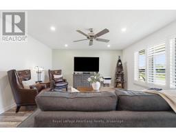 37 LAKE BREEZE DRIVE - 7