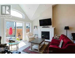 16 - 560 DEVONSHIRE ROAD - 14