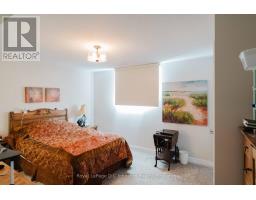 16 - 560 DEVONSHIRE ROAD - 36