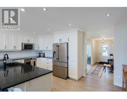 16 - 560 DEVONSHIRE ROAD - 7