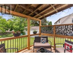 56 WINSTON CRESCENT - 28