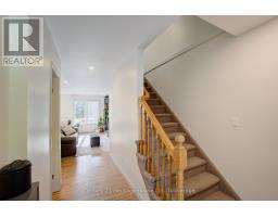 144 KINCARDINE STREET N - 3