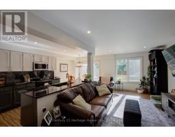 144 KINCARDINE STREET N - 6
