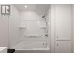 7 HILLSIDE COURT - 33