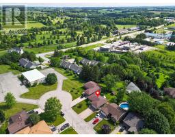 7 HILLSIDE COURT - 41