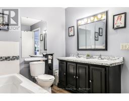 474839 TOWNSEND LAKE ROAD - 34