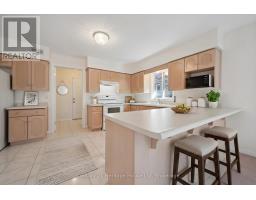 35 SHACKLETON DRIVE - 11