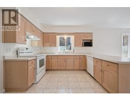 35 SHACKLETON DRIVE - 15