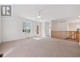 35 SHACKLETON DRIVE - 18