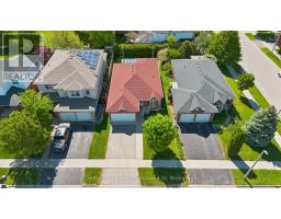 35 SHACKLETON DRIVE - 3