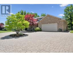 12 OCHS DRIVE - 2