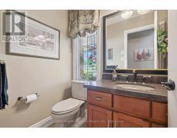 12 OCHS DRIVE - 21