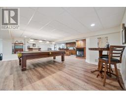 12 OCHS DRIVE - 26