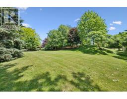12 OCHS DRIVE - 43
