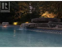 12 OCHS DRIVE - 46
