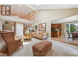 12 OCHS DRIVE - 8