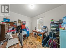 9 STULL AVENUE - 18