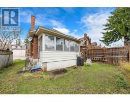 9 STULL AVENUE - 26
