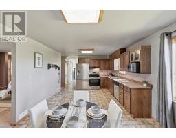 6 BROWN STREET N - 12