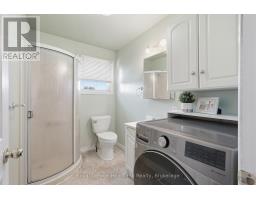 6 BROWN STREET N - 16