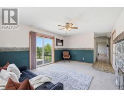 6 BROWN STREET N - 18