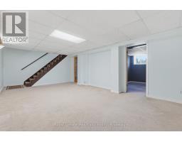 6 BROWN STREET N - 25