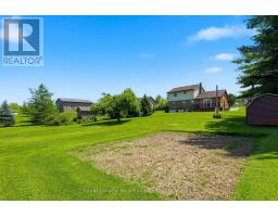 6 BROWN STREET N - 37