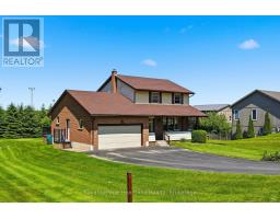 6 BROWN STREET N - 4