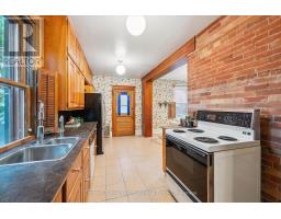 53 HILLCREST DRIVE - 16