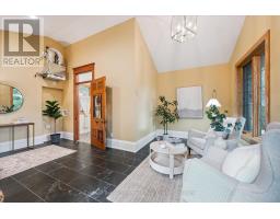 53 HILLCREST DRIVE - 18