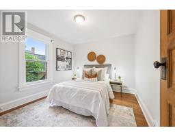 53 HILLCREST DRIVE - 26