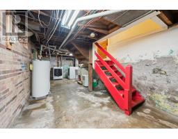 53 HILLCREST DRIVE - 32