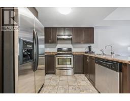 111 - 67 KINGSBURY SQUARE - 16