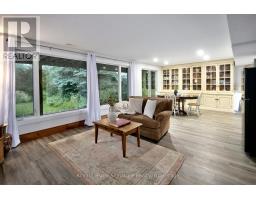 194700 GREY ROAD 13 ROAD S - 20