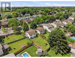 33 HALLMARK STREET - 34