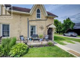 129 ELGIN STREET S - 3