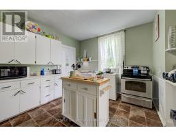 129 ELGIN STREET S - 6