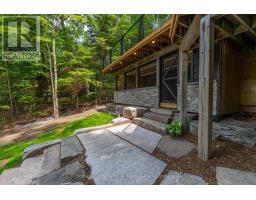 1023 STRACHAN POINT ROAD - 47