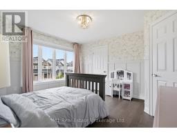 140 HARPIN WAY E - 24