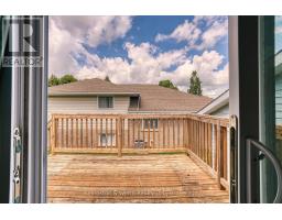 718 EDGAR STREET W - 17