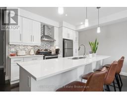 9 - 32 ARKELL ROAD - 7