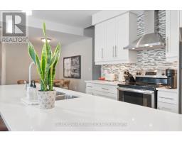 9 - 32 ARKELL ROAD - 8