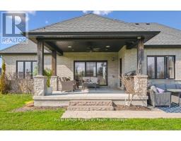 51 ARISS GLEN DRIVE - 32