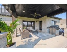 51 ARISS GLEN DRIVE - 33