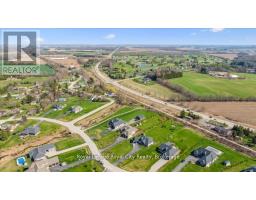 51 ARISS GLEN DRIVE - 37