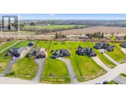 51 ARISS GLEN DRIVE - 38