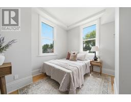 26 FERGUS STREET - 14