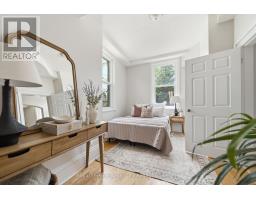26 FERGUS STREET - 16