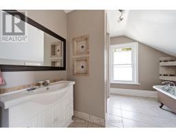 26 FERGUS STREET - 34